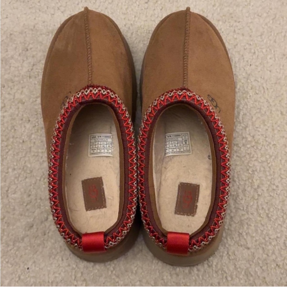 Ugg Tazz ll Platform Slippers Chestnut Size 8 Like New!